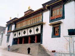 Chambaling Monastery (Camdo Monastery)