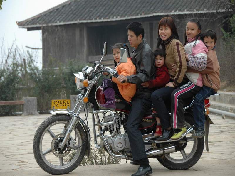 Guilin scenery www.cncnhiker.com