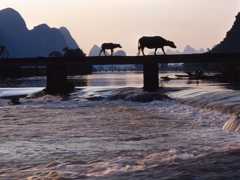 Guilin scenery www.cncnhiker.com